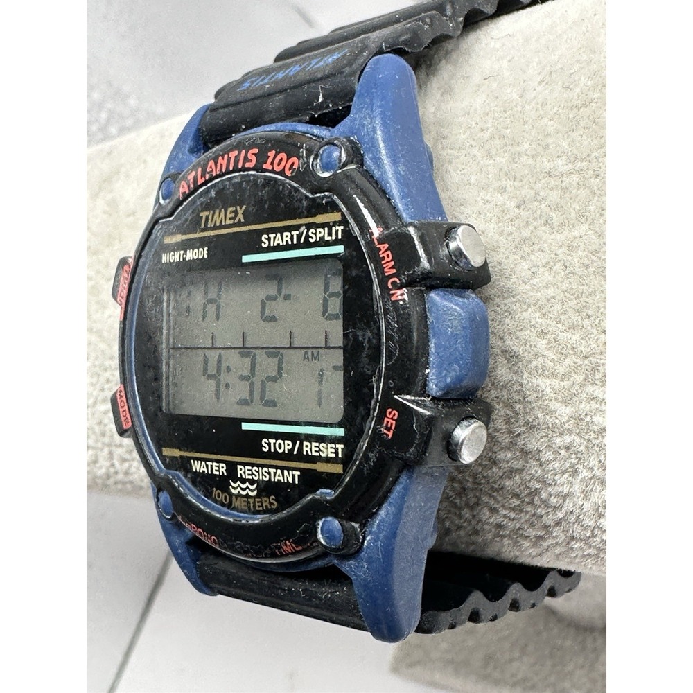 Timex Atlantis 100 Blue Case 745 New Battery 1996 D8 39MM 8" Rare Vintage F91 - Picture 3 of 13